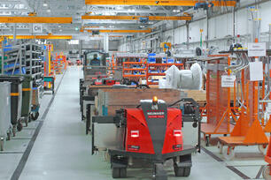 References load train Neumaier Factory Train