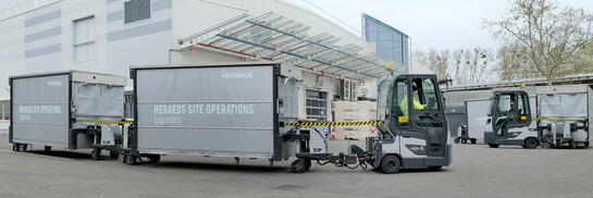 Neumaier Factory Train Routenzug bei Heraeus Site Operations GmbH & Co. KG in Hanau