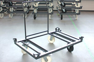 Transport trolleys and good carriers